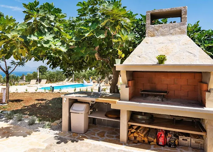 Holiday home Casa Bellissima Sutivan