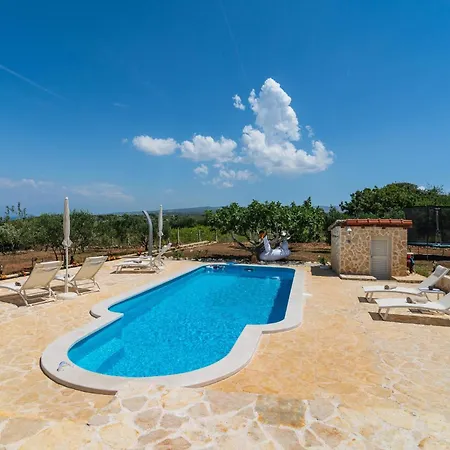 Casa Bellissima Vakantiehuis Sutivan